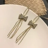Korean style, trendy, high-end, elegant and fashionable earrings, versatile and niche design earrings, round face slimming earrings i Specification image